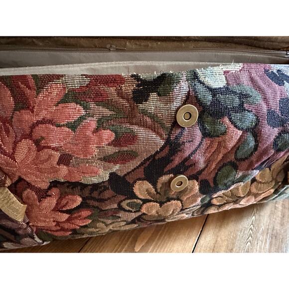 Tapestry Organizer Tote - Picture 5 of 10
